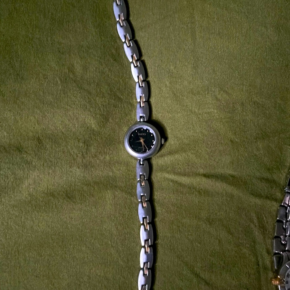 Gucci watch